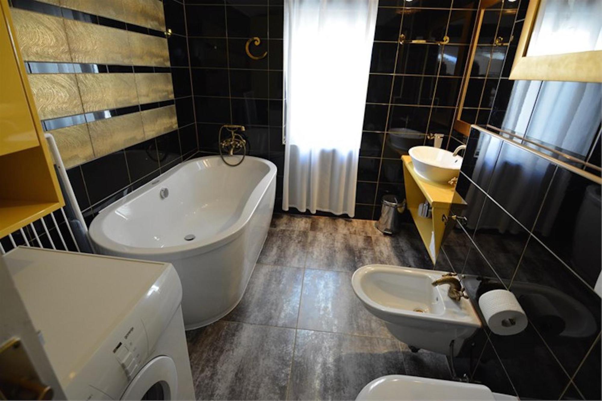 Apartments Mandarina Mali Lošinj Quarto foto