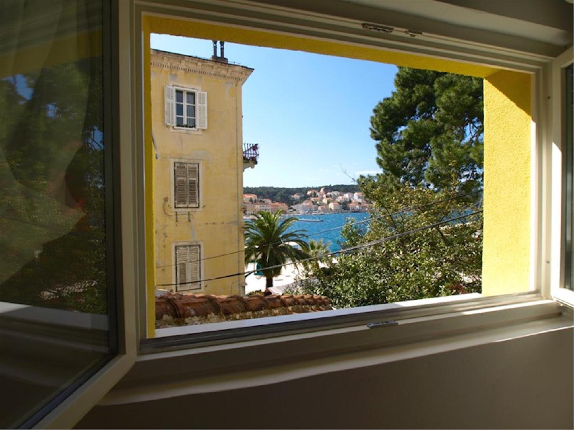 Apartments Mandarina Mali Lošinj Quarto foto
