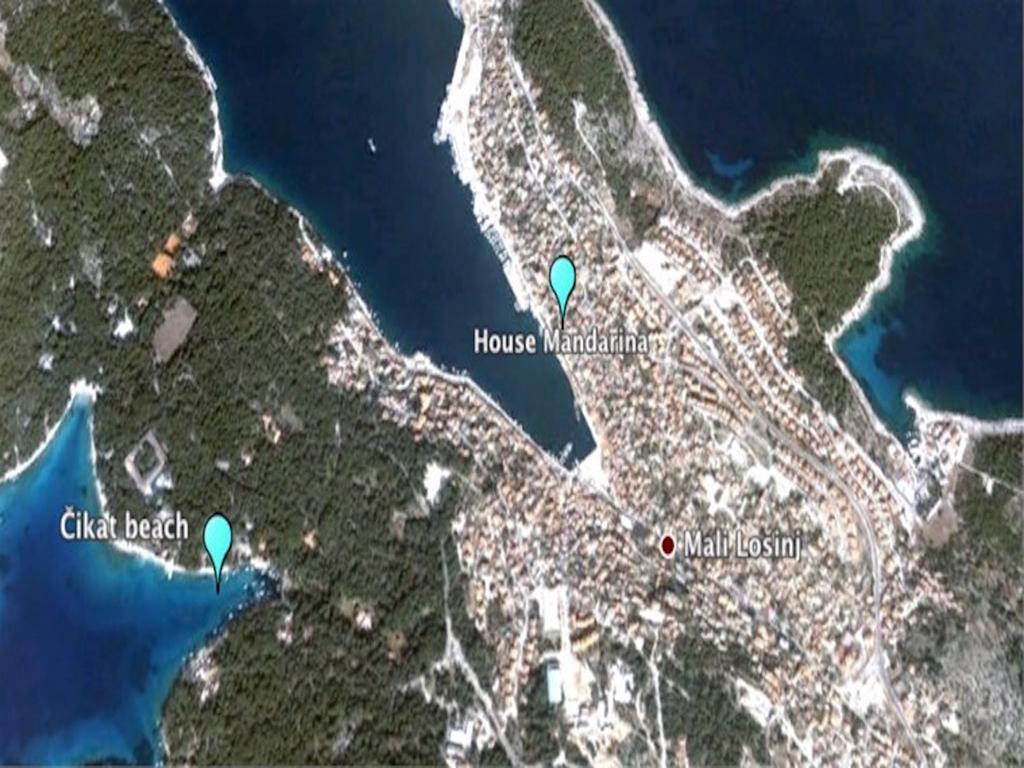 Apartments Mandarina Mali Lošinj Quarto foto